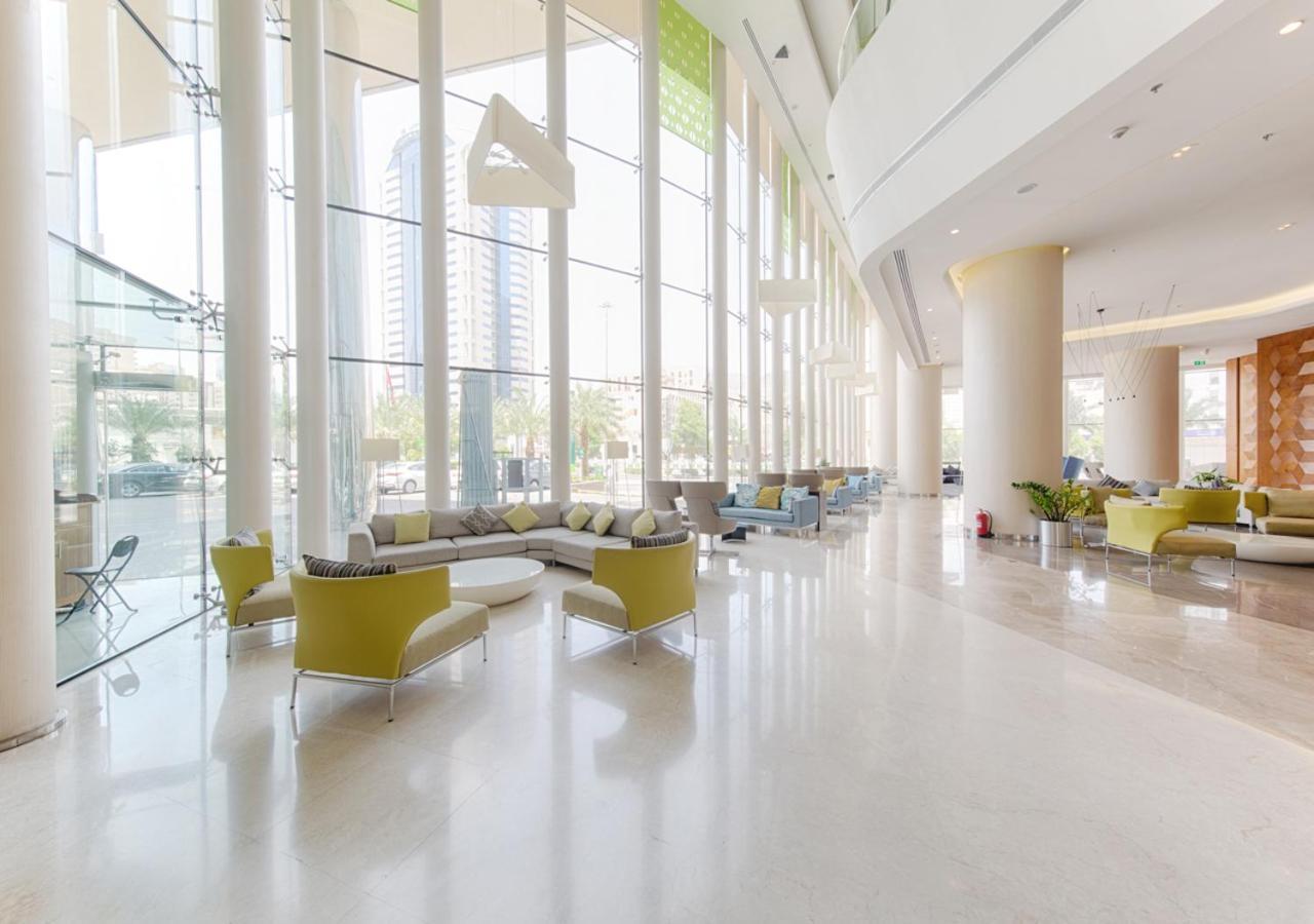 Holiday Suites Al Azizia La Mecque Extérieur photo The lobby of the hotel